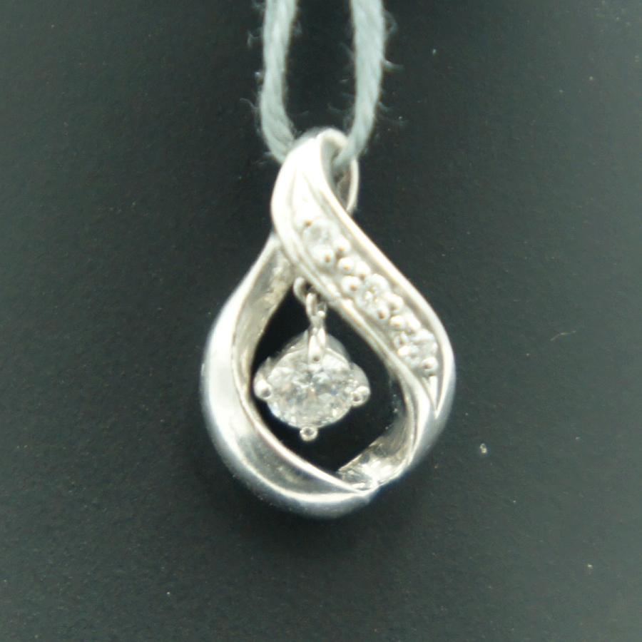 Pt900ダイヤペンダント　D0.11ct　重量0.99ｇ（石の重量含む）（中古）