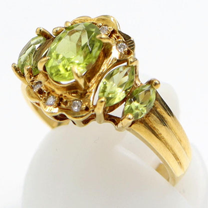 K18ペリドットリング　リングサイズ11号　重量4.06ｇ(石の重量含む)　レディース（中古）