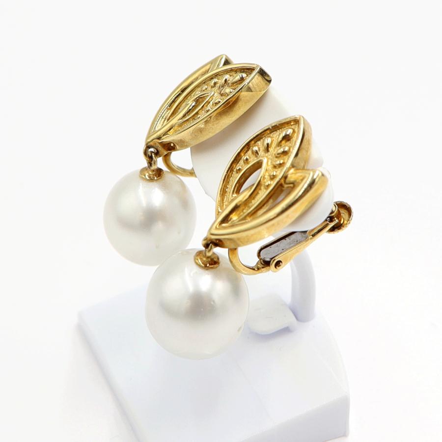 K18パールイヤリング　P10.8mm　重量10.32ｇ(両耳・真珠の重さ含む)　（中古）