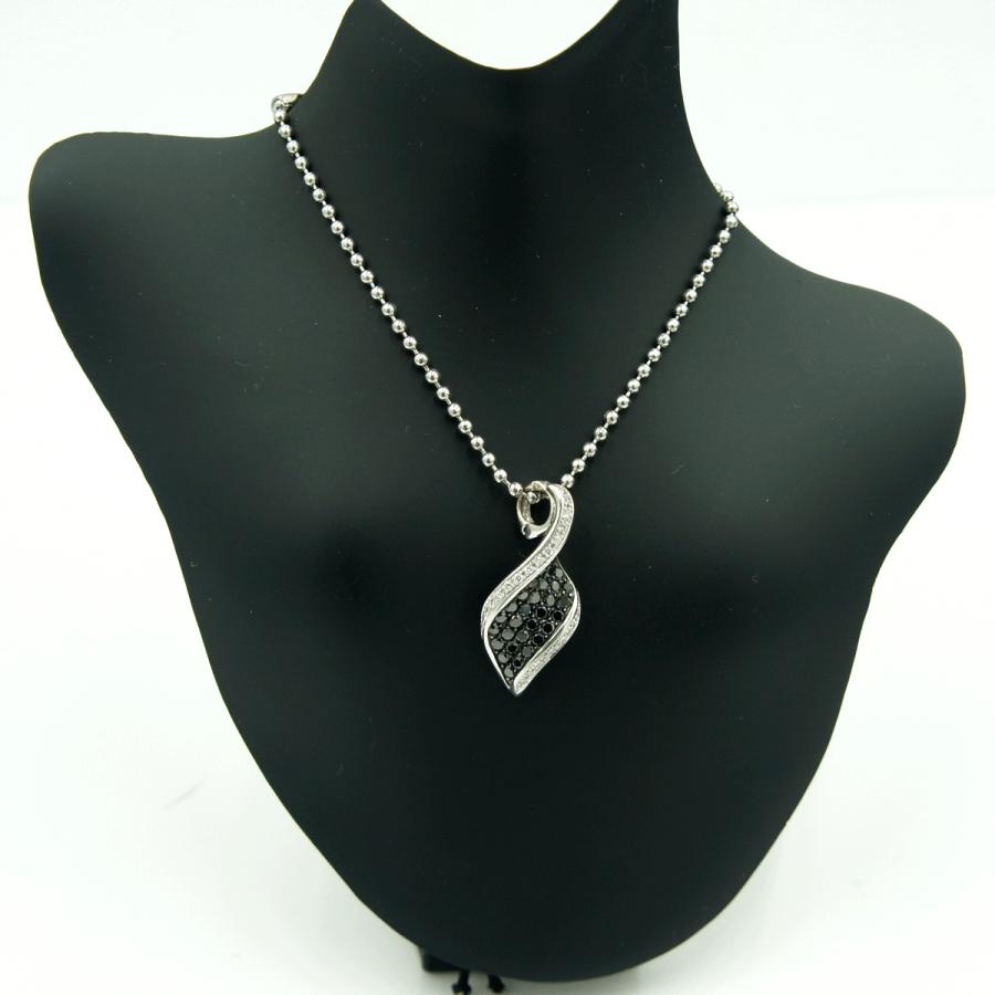 K18WG/K14WGブラックダイヤモンドペンダントトップ　BD0.85ct　D0.17ct　重量3.71ｇ(石の重量含む)（中古）