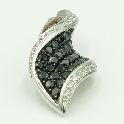 K18WG/K14WGブラックダイヤモンドペンダントトップ　BD0.85ct　D0.17ct　重量3.71ｇ(石の重量含む)（中古）