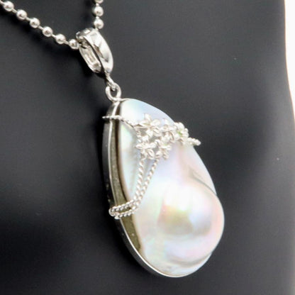 K14WGマペパールペンダントトップ　　重量8.76ｇ(石の重量含む)（中古）