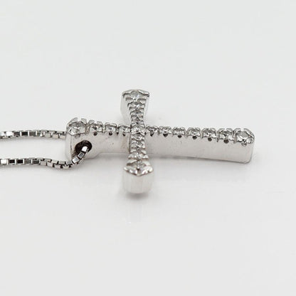 ヴァンドーム青山(VENDOME)　K18WGダイヤクロスネックレス　D0.15ct　ネック長さ約39cm　重量3.15ｇ(石の重量含む)(中古)