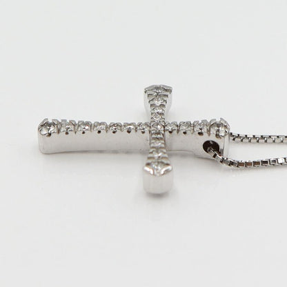 ヴァンドーム青山(VENDOME)　K18WGダイヤクロスネックレス　D0.15ct　ネック長さ約39cm　重量3.15ｇ(石の重量含む)(中古)