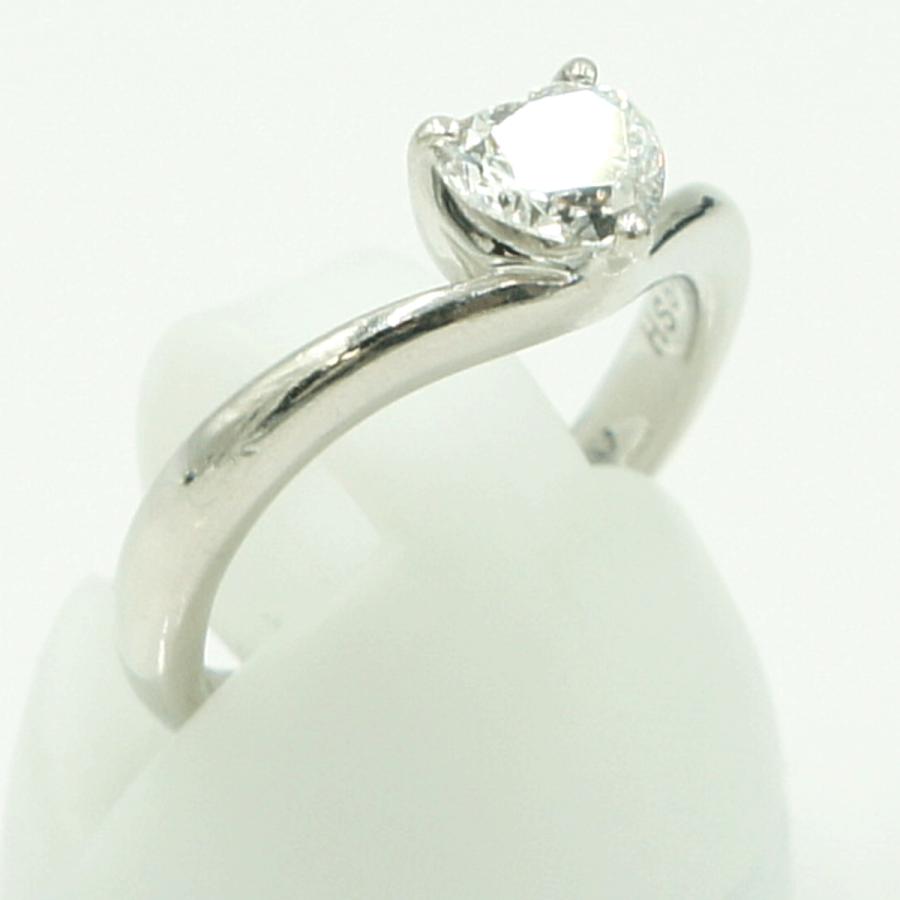 Pt900ハートダイヤモンドリング　D0.630ct　リングサイズ8号　重量4.98ｇ(石の重量含む)（中古）