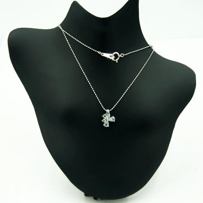 エル(ELLE)　K18WGアクアマリンネックレス　「フラワー」　ネックレス長さ 約39cm　重量2.49ｇ(石の重量含む)　レディース（中古）