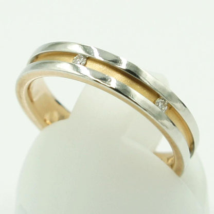 ニナリッチ(NINA RICCI)　Pt900/K18ダイヤモンドリング　リングサイズ10号　重量4.08ｇ(石の重量含む)　レディース（中古）