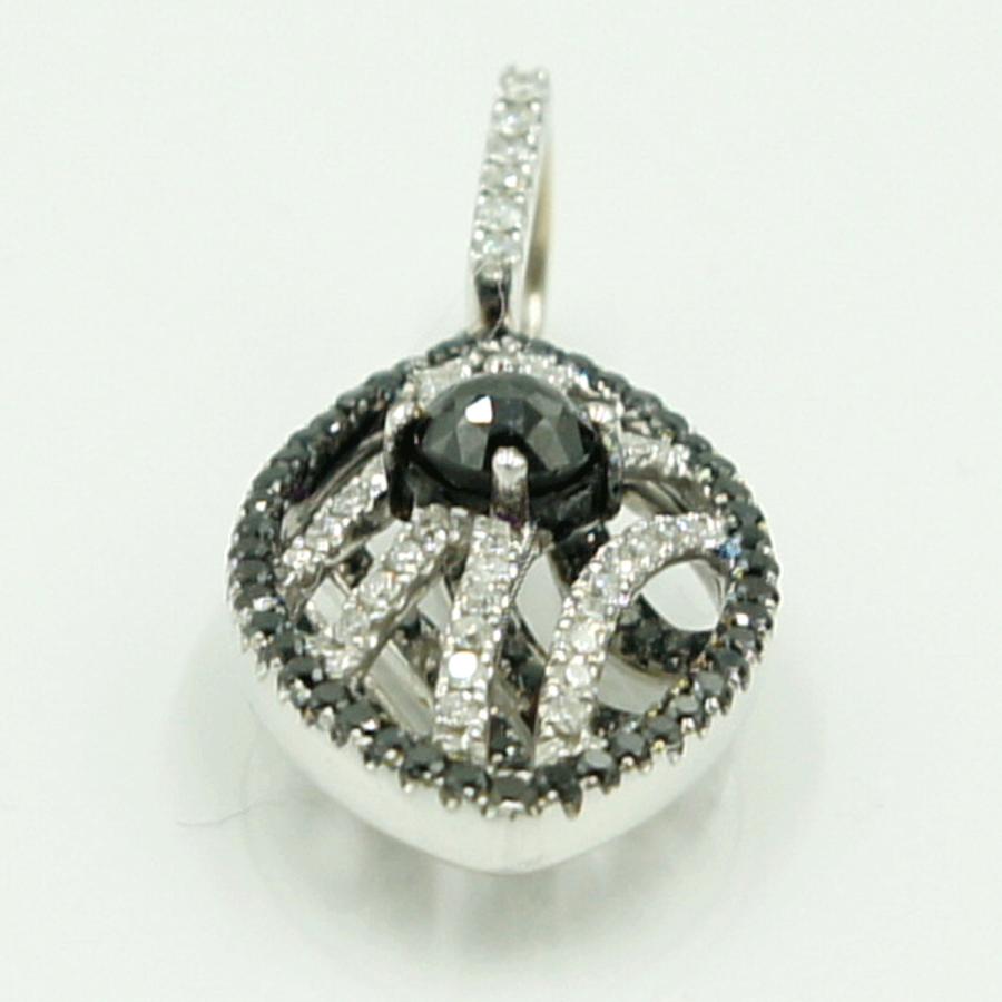 K18WGブラックダイヤモンドペンダントトップ　BD0.82ct　D0.40ct　重量4.06ｇ(石の重量含む)（中古）