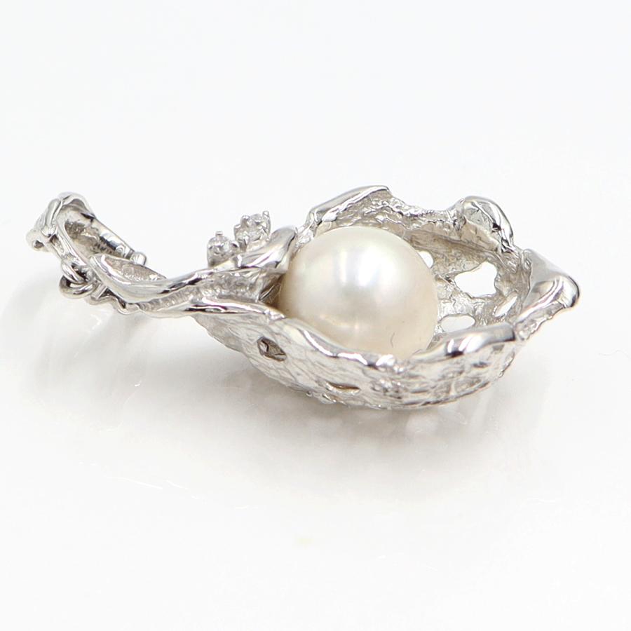 Pt900パールダイヤモンドペンダント　D0.04ct　パールサイズ9.5mm　重量7.95ｇ(石の重量含む) （中古）