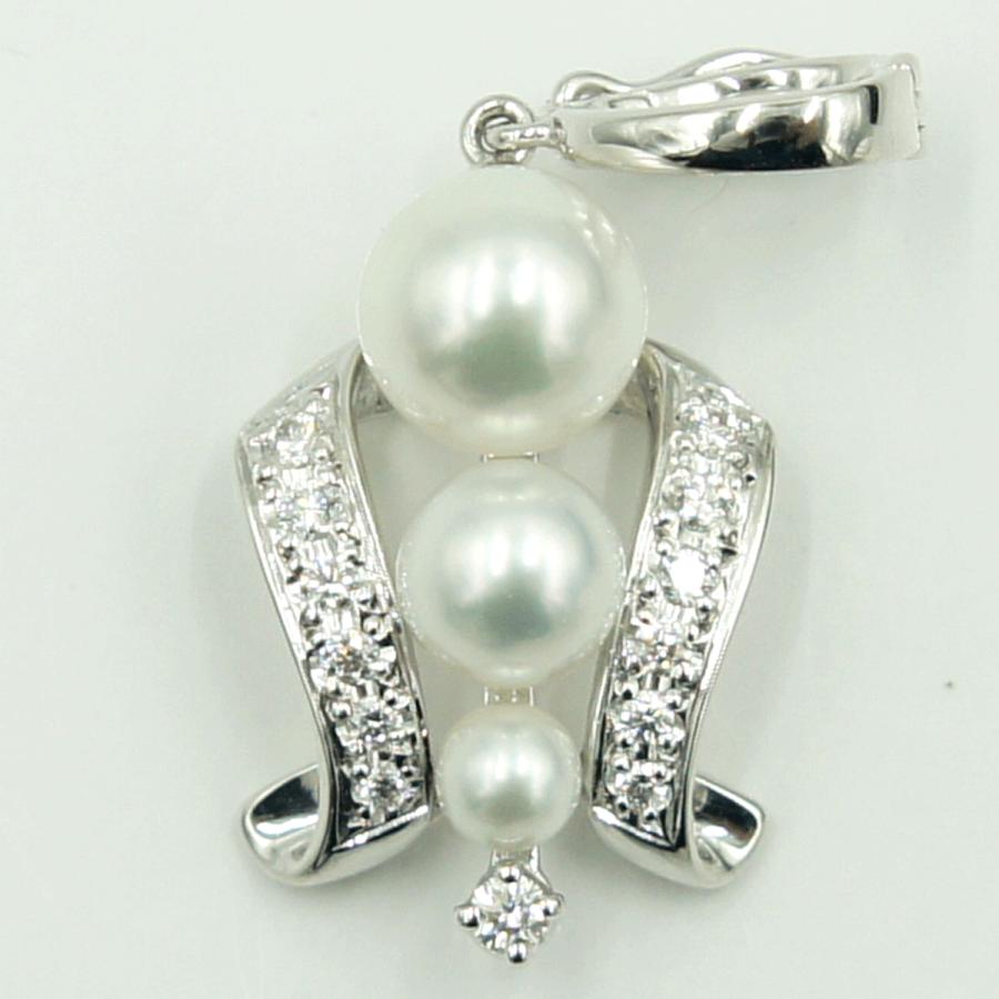 ミキモト(MIKIMOTO)K18パールダイヤモンドペンダントトップ　重量3.91ｇ(石の重量含む)　レディース（中古）