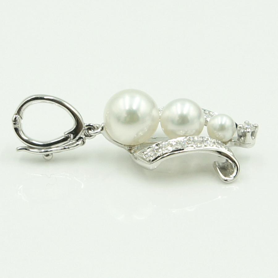 ミキモト(MIKIMOTO)K18パールダイヤモンドペンダントトップ　重量3.91ｇ(石の重量含む)　レディース（中古）