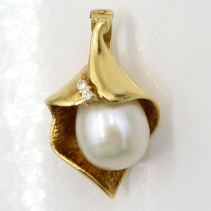 K18パールダイヤモンドペンダントトップ　P9mm　D0.02ct　重量4.50ｇ(石の重量含む)（中古）