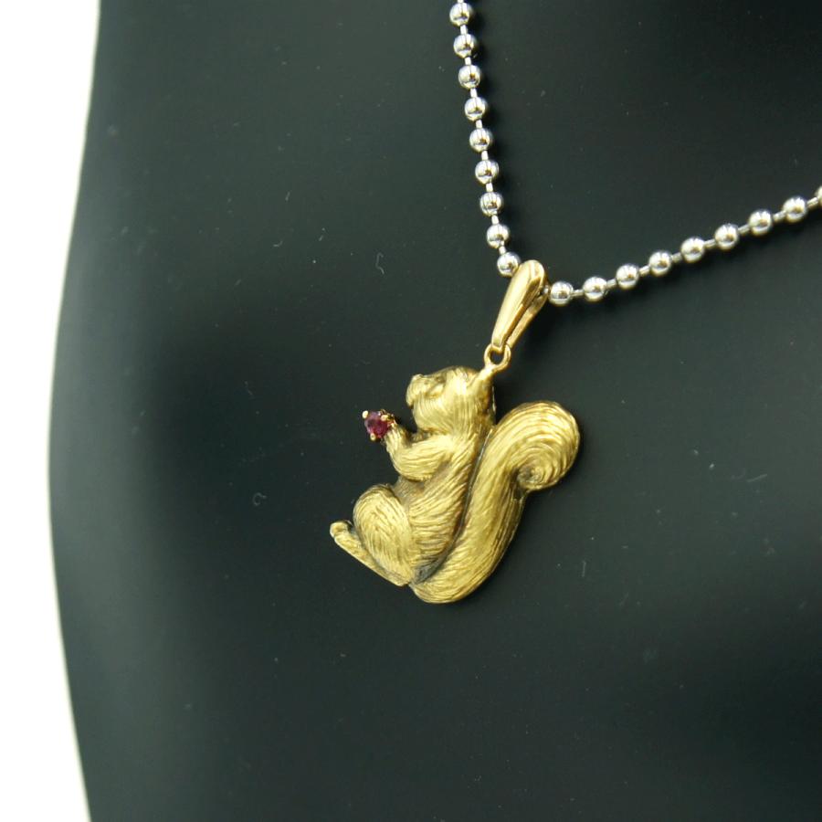 K18ルビーペンダントトップ　「リス」　重量3.03ｇ(石の重量込み）（中古）