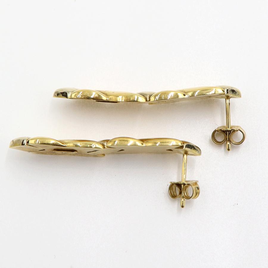 750デザイン ピアス　重量6.08ｇ(両耳・総重量)　（中古）