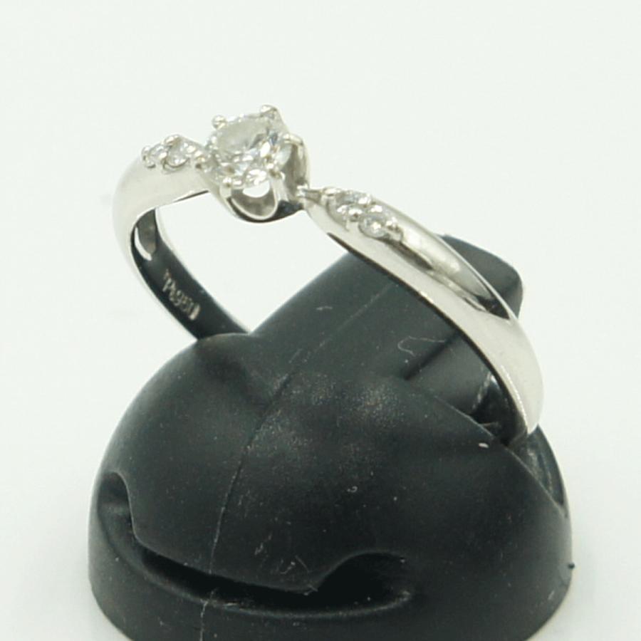 Pt950ダイヤモンドリング　D0.25ct　リングサイズ13号　重量2.32ｇ(石の重量含む)（中古）
