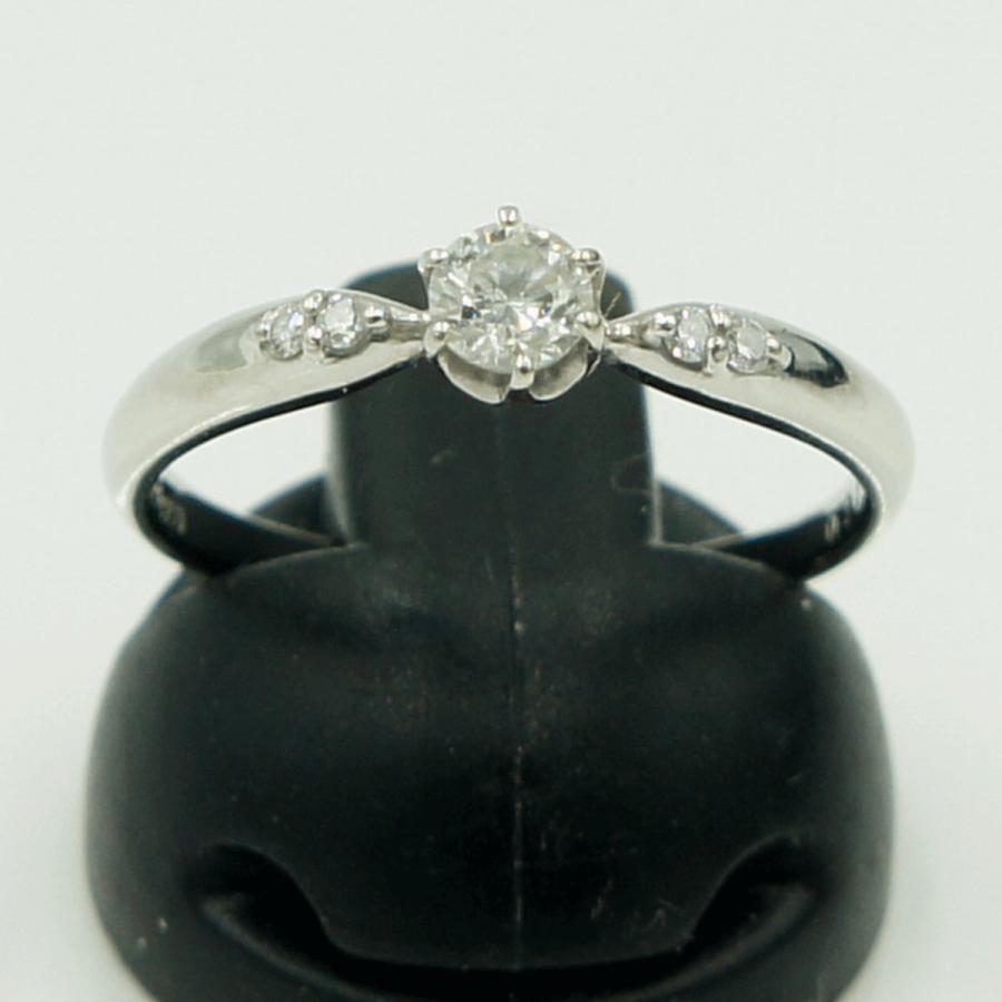 Pt950ダイヤモンドリング　D0.25ct　リングサイズ13号　重量2.32ｇ(石の重量含む)（中古）