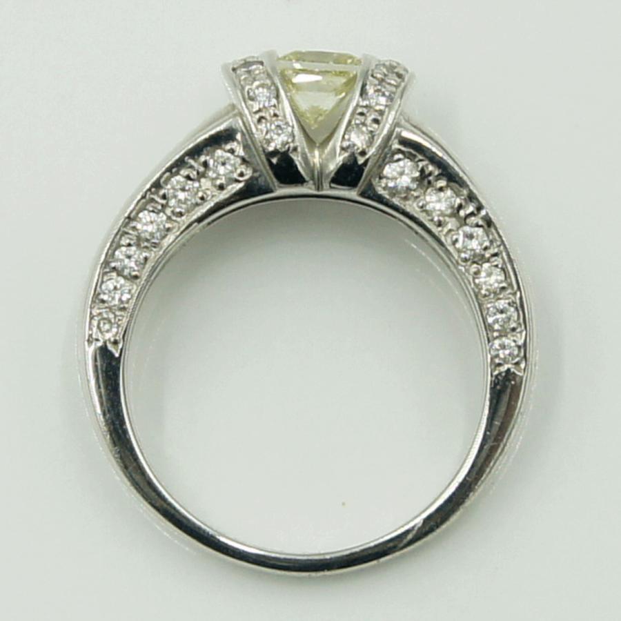 Pt900ダイヤモンドリング　D0.55ct　D0.46ct　リングサイズ12号　重量8.30ｇ(石の重量含む)（中古）