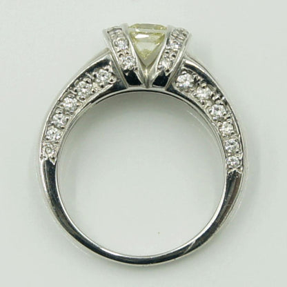 Pt900ダイヤモンドリング　D0.55ct　D0.46ct　リングサイズ12号　重量8.30ｇ(石の重量含む)（中古）