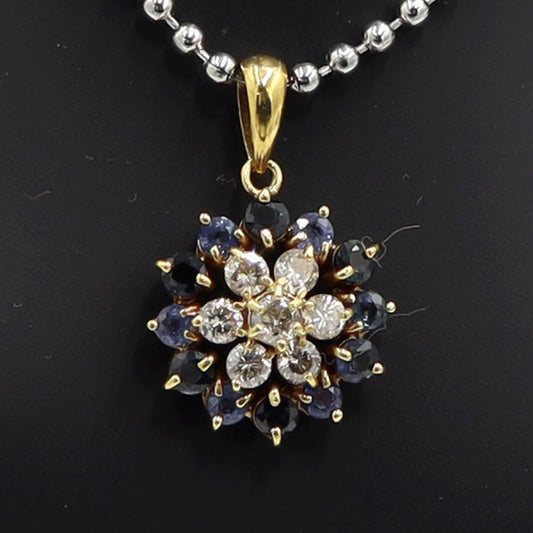 K18サファイアダイヤモンドペンダントトップ　D0.54ct　重量2.35ｇ(石の重量含む)　レディース（中古）