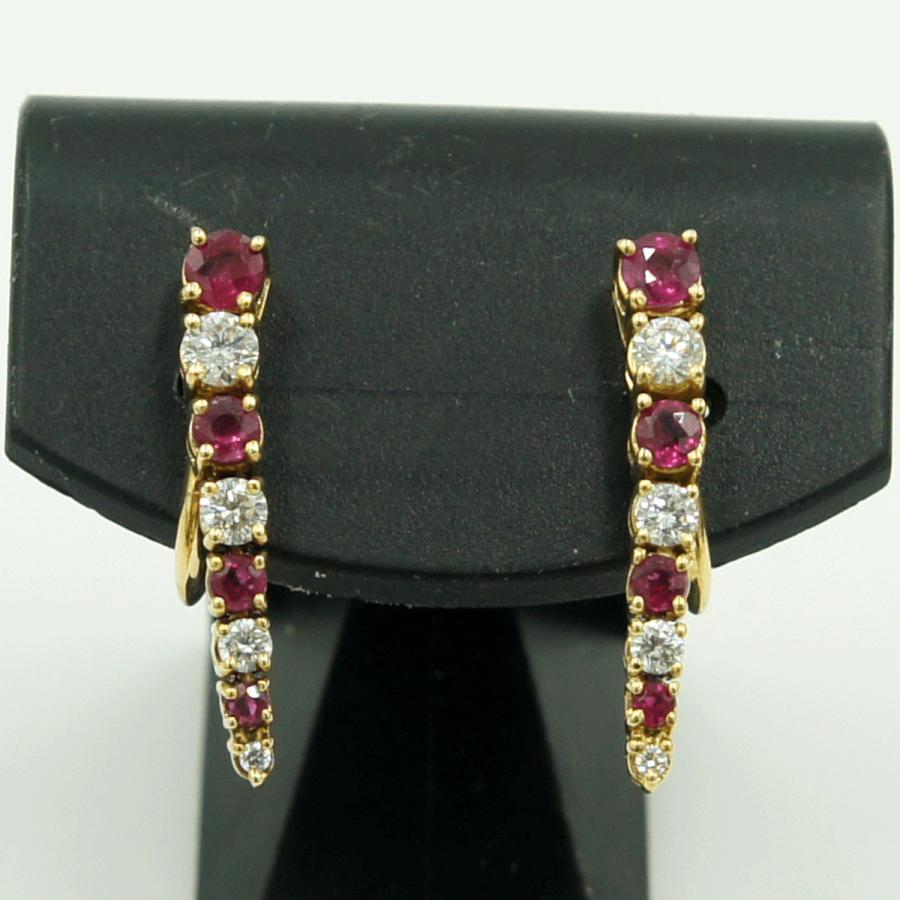 ミキモト(MIKIMOTO)K18ルビーダイヤモンドイヤリング　重量4.42ｇ(石の重量含む)　レディース（中古）