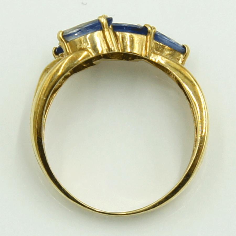 K18サファイアリング　リングサイズ10号　重量3.07ｇ(石の重量含む)　レディース（中古）