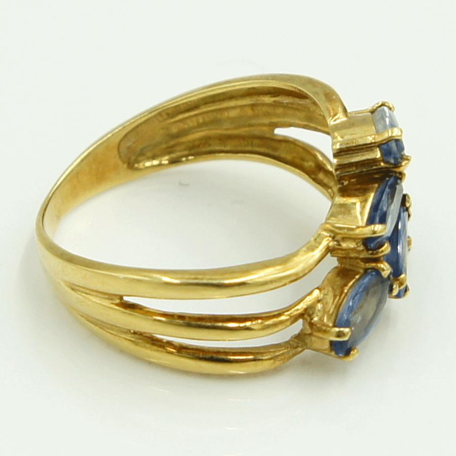 K18サファイアリング　リングサイズ10号　重量3.07ｇ(石の重量含む)　レディース（中古）