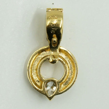 K18ダイヤモンドペンダントトップ　(メイン石)D0.16ct　合計D0.25ct　重量4.49ｇ(石の重量含む)（中古）