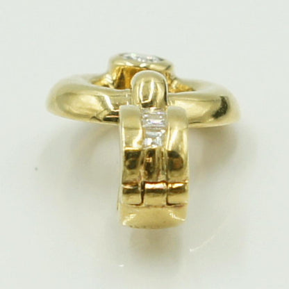 K18ダイヤモンドペンダントトップ　(メイン石)D0.16ct　合計D0.25ct　重量4.49ｇ(石の重量含む)（中古）