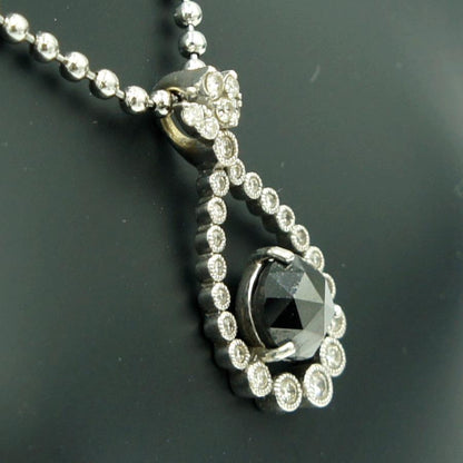 K18WGブラックダイヤペンダントトップ　BD1.74ct　D0.34ct　重量3.57ｇ(石の重量含む)（中古）