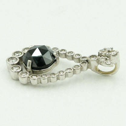 K18WGブラックダイヤペンダントトップ　BD1.74ct　D0.34ct　重量3.57ｇ(石の重量含む)（中古）
