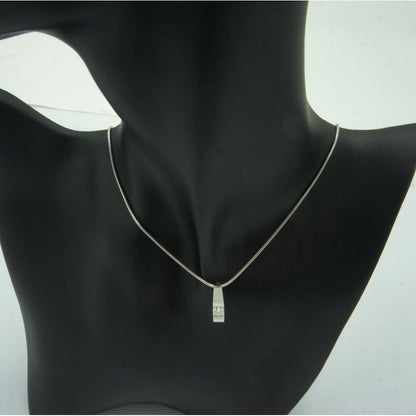 ブシュロン（BOUCHERON）750スクエアダイヤモンドネックレス　重量8.46g　レディース（中古）