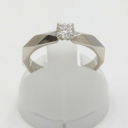 ブシュロン(BOUCHERON)ファセットソリテール リング　リングサイズ6号　重量4.14ｇ(石の重量を含む)　レディース(中古)
