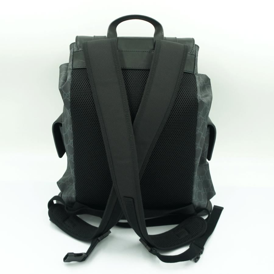 グッチ(GUCCI)　ソフト　GGスプリームキャンパス　バックパック　495563　リュックサック　ブラック　グレー　メンズ　レディース(中古)