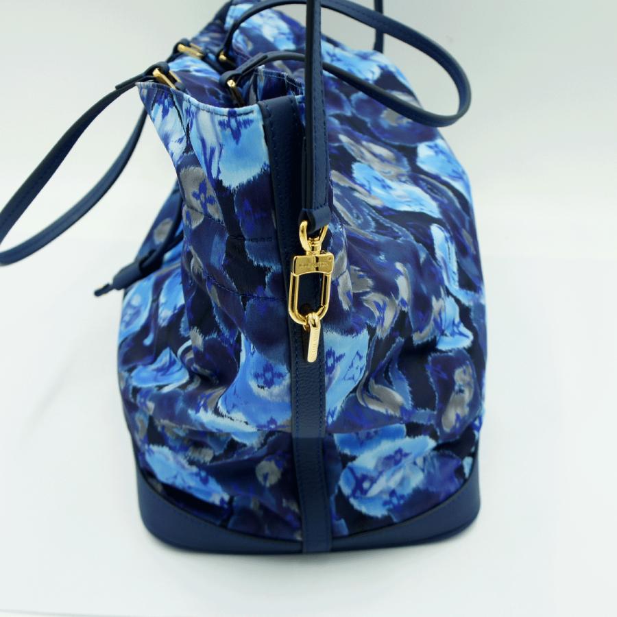 ルイヴィトン（LOUIS VUITTON）イカットフラワー　ノエフルMM　M94312　2013年サマーコレクション　グランブルー　ショルダーバッグ　ハンドバッグ　レディース（中古）