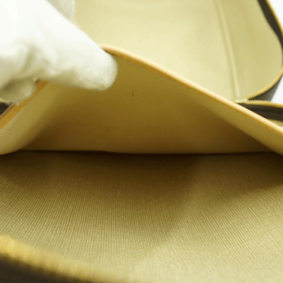 ルイヴィトン（LOUIS VUITTON）モノグラム　エクスキュルシオン　M41450　メンズ　レディース（中古）