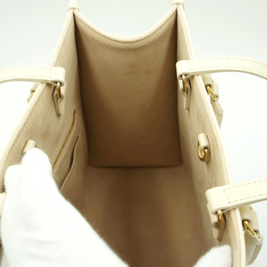 ルイヴィトン（LOUIS VUITTON）オンザゴーMM　M21575　ハンドバッグ・ショルダーバッグ・トートバッグ　レディース（中古・美品）