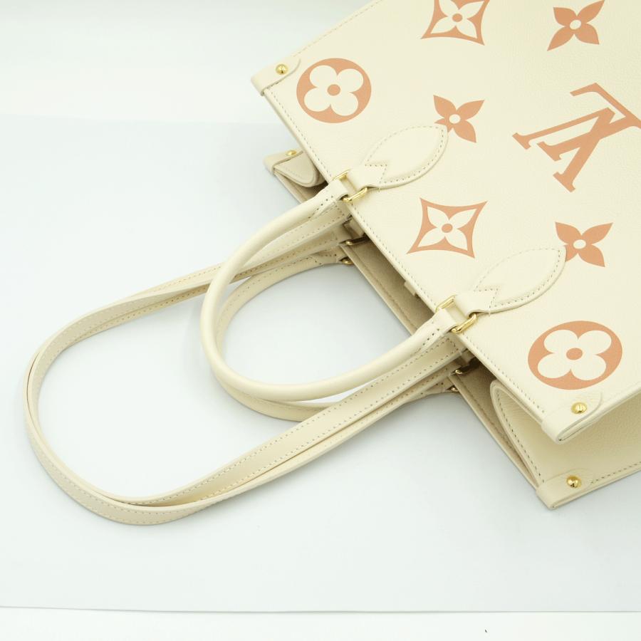 ルイヴィトン（LOUIS VUITTON）オンザゴーMM　M21575　ハンドバッグ・ショルダーバッグ・トートバッグ　レディース（中古・美品）