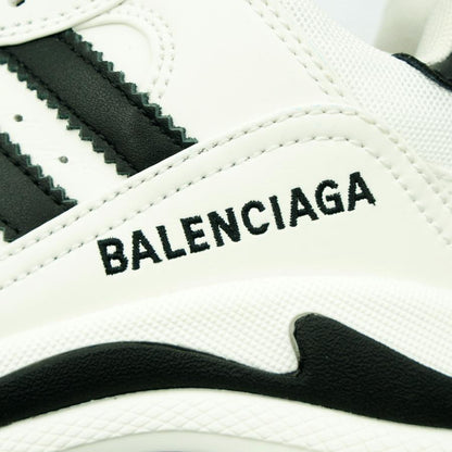 バレンシアガ(BALEMCIAGA) × アディダス(ADIDAS)　TRIPLE S　サイズ37(24.5cm)　限定エディション　靴　ホワイト/ブラック/グレー　メンズ　レディース（中古）