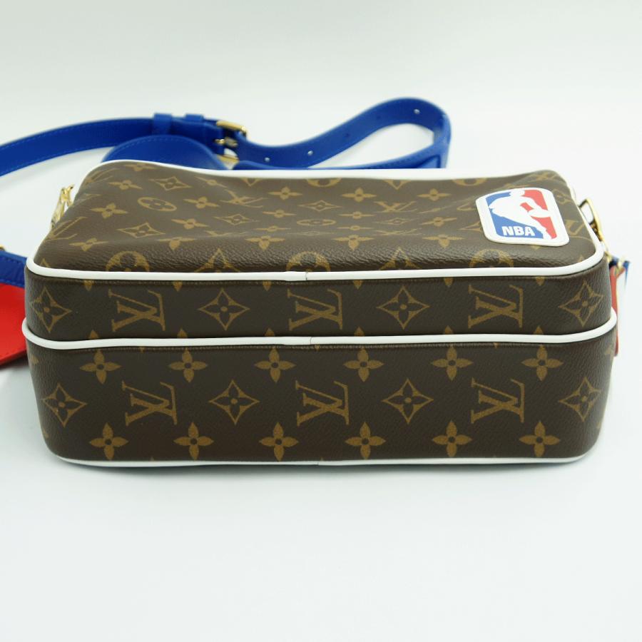 ルイヴィトン（LOUIS VUITTON）モノグラム　ナイル・メッセンジャー　LV×NBA　M45584　カプセルコレクション　ショルダーバッグ　メンズ　レディース（中古）