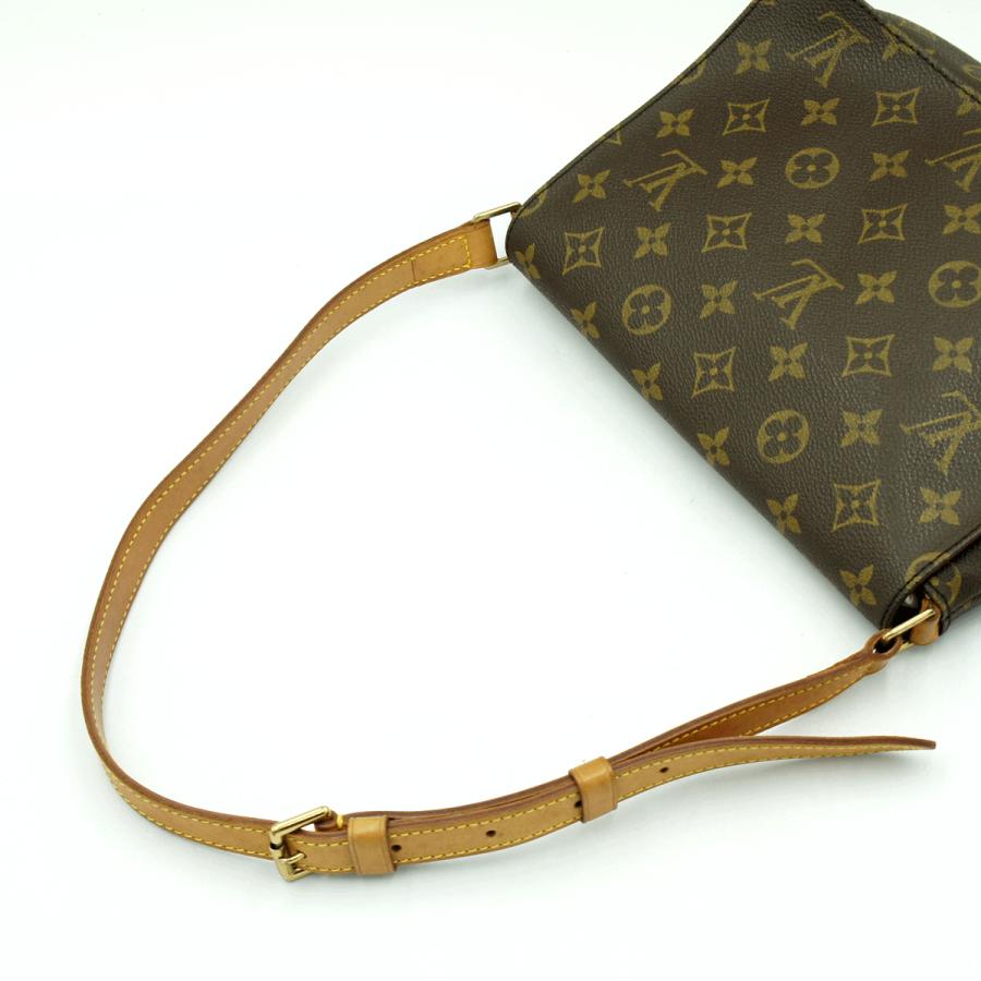ルイヴィトン（LOUIS VUITTON）モノグラム　ミュゼット・タンゴ　ショート　M51257　ショルダーバッグ　レディース（中古）