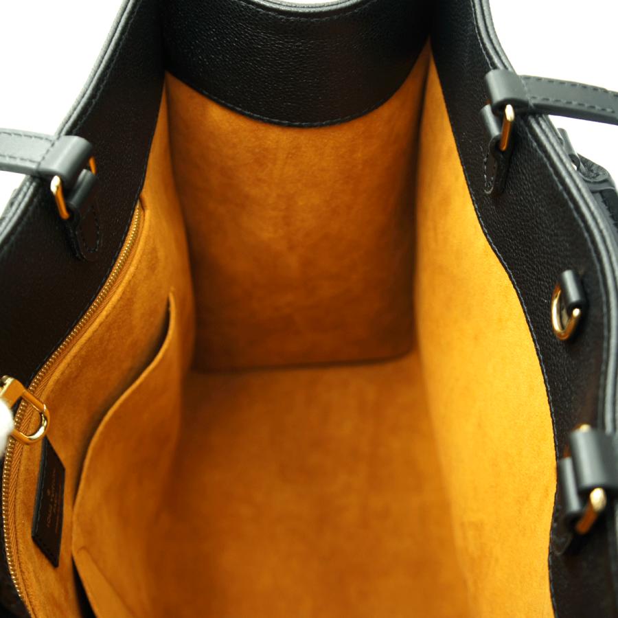 ルイヴィトン（LOUIS VUITTON）モノグラム・アンプラント　オンザゴーGM　M44925　ショルダーバッグ・トートバッグ　メンズ・レディース（中古・美品）