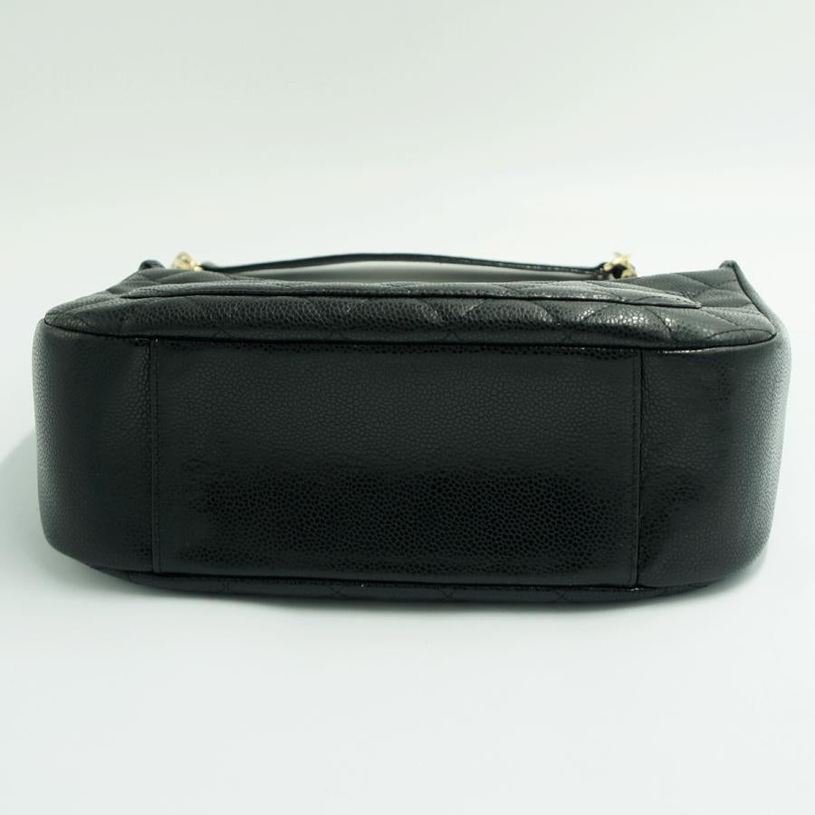 シャネル（CHANEL）キャビアスキン マトラッセ　ココマーク　ワンショルダー　A20993　ハンドバッグ　ショルダーバッグ　ブラック　レディース（中古・美品）