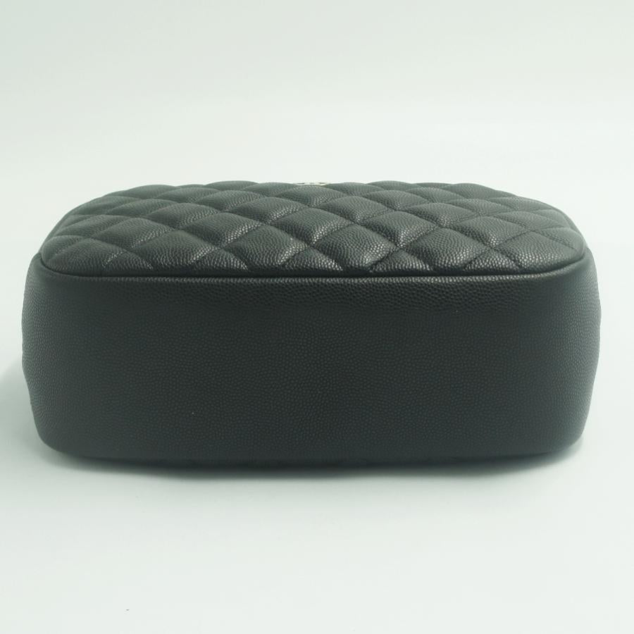 シャネル（CHANEL）トラベルコスメポーチ　A80910　2023年秋冬新作　レディース　ポーチ　ブラック　レディース　（中古・美品）