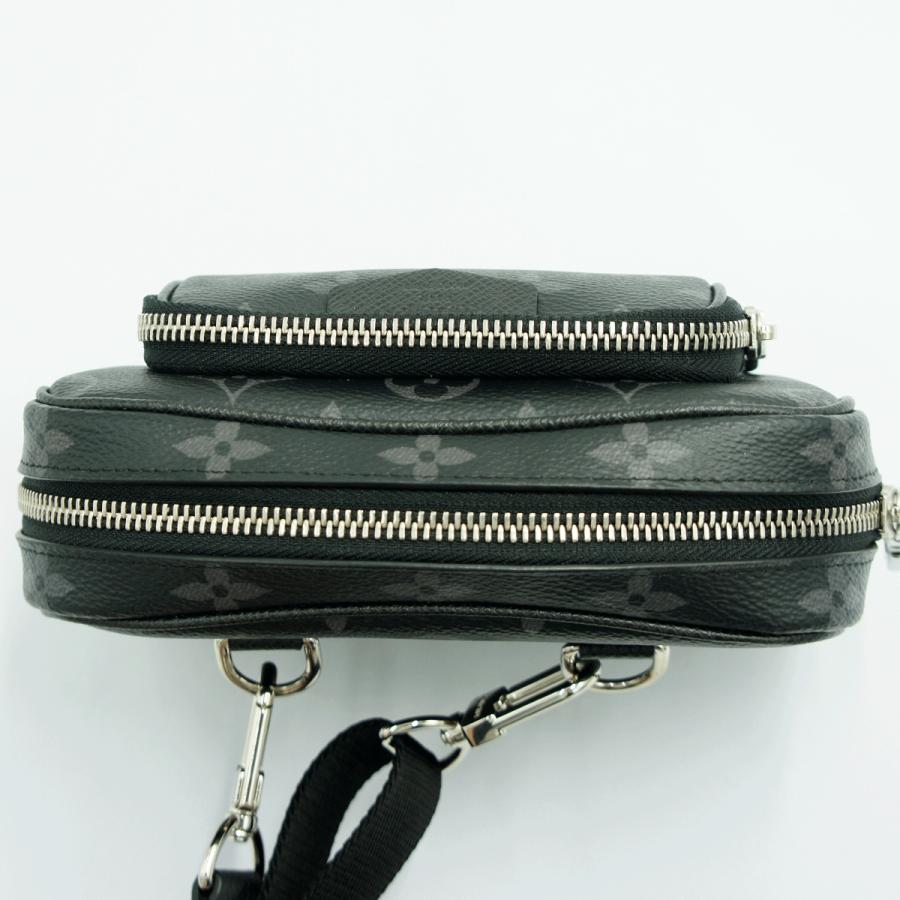 ルイヴィトン（LOUIS VUITTON）タイガラマ　アウトドア・ポシェット　M30755　ショルダーバッグ　メンズ　（中古）