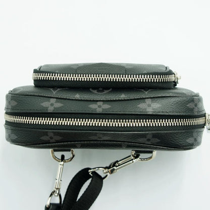 ルイヴィトン（LOUIS VUITTON）タイガラマ　アウトドア・ポシェット　M30755　ショルダーバッグ　メンズ　（中古）