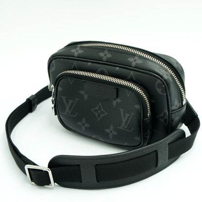 ルイヴィトン（LOUIS VUITTON）タイガラマ　アウトドア・ポシェット　M30755　ショルダーバッグ　メンズ　（中古）