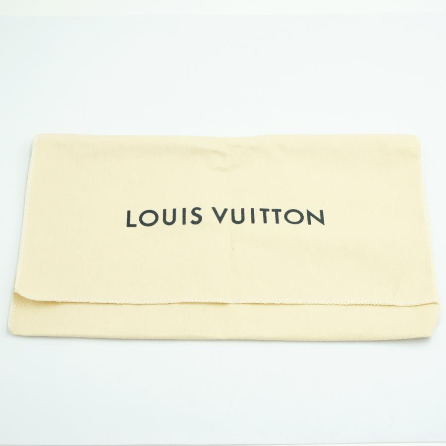 ルイヴィトン（LOUIS VUITTON）タイガラマ　アウトドア・ポシェット　M30755　ショルダーバッグ　メンズ　（中古）