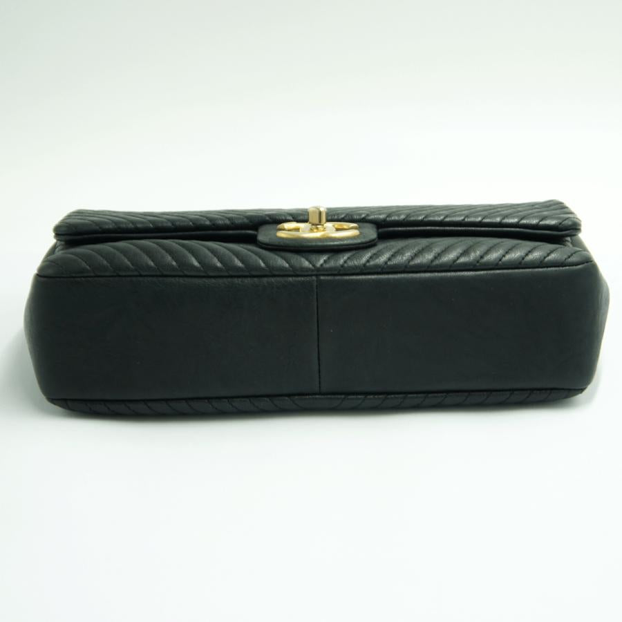 シャネル（CHANEL）シェブロン　Vステッチ　ダブルチエーンバッグ　A92088　ハンドバッグ　ショルダーバッグ　ブラック　レディース（中古）