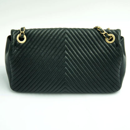 シャネル（CHANEL）シェブロン　Vステッチ　ダブルチエーンバッグ　A92088　ハンドバッグ　ショルダーバッグ　ブラック　レディース（中古）