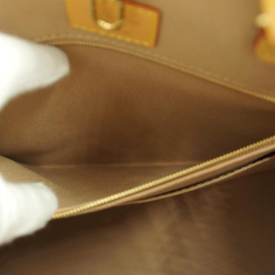 ルイヴィトン（LOUIS VUITTON）オンザゴーMM　M46912　2024年春夏新作　ハンドバッグ・ショルダーバッグ・トートバッグ　レディース（中古・未使用品）